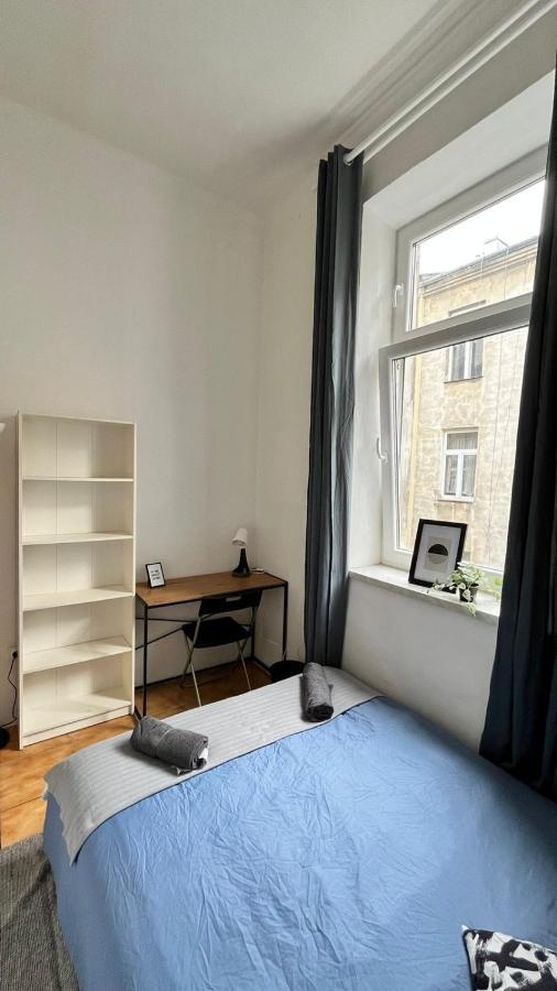 Bedroom Near The Bus And Train Station Krakau